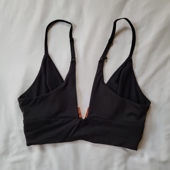 Victoria's secret bra top - Picture 3 of 4